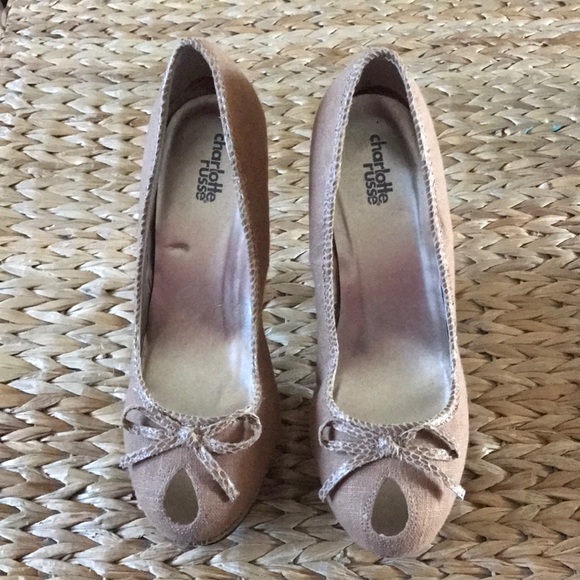 Charlotte Russe Shoes - CHARLOTTE RUSSE Tan Camel Peep Toe Platform Shoes